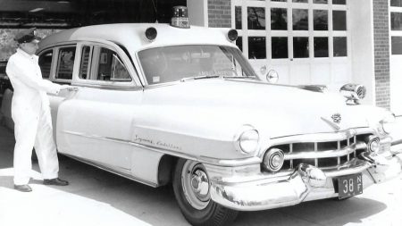 1952-Cadillac-Superior-Ambulance-1952-1959