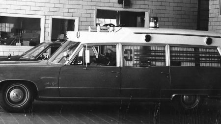 1970-Oldsmobile-Cotner-Bevington-Ambulance-1970-1972